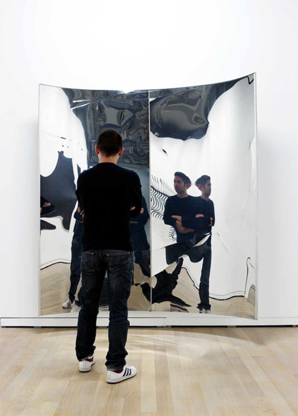 Lars Fredrikson / Estate  - Exhibition view - The Mystery Spot - Fondation d'entreprise Ricard, 2012